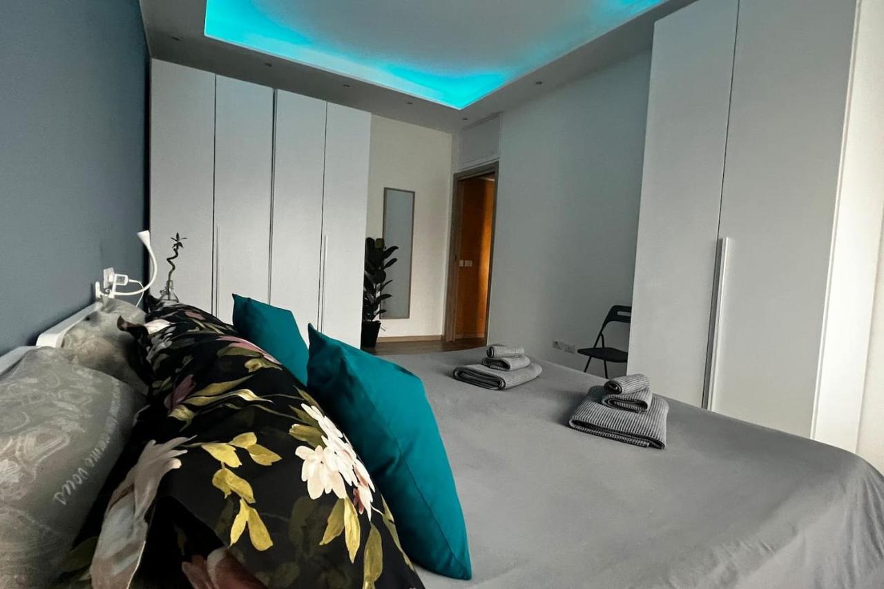 Апартаменти Prestigioso Trilocale Sui Navigli Con A/C & Wi-Fi Мілан Екстер'єр фото