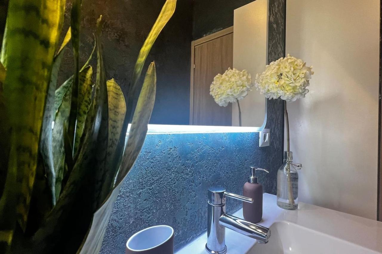 Апартаменти Prestigioso Trilocale Sui Navigli Con A/C & Wi-Fi Мілан Екстер'єр фото