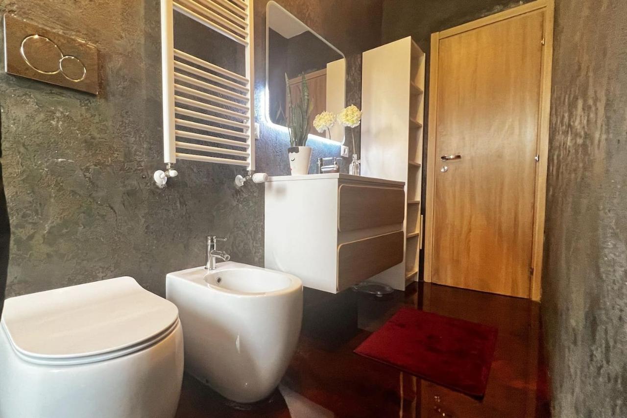 Апартаменти Prestigioso Trilocale Sui Navigli Con A/C & Wi-Fi Мілан Екстер'єр фото