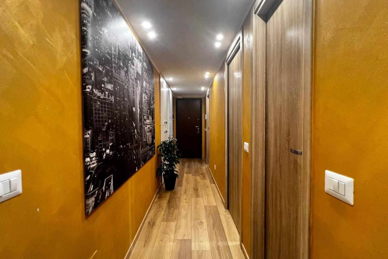 Апартаменти Prestigioso Trilocale Sui Navigli Con A/C & Wi-Fi Мілан Екстер'єр фото